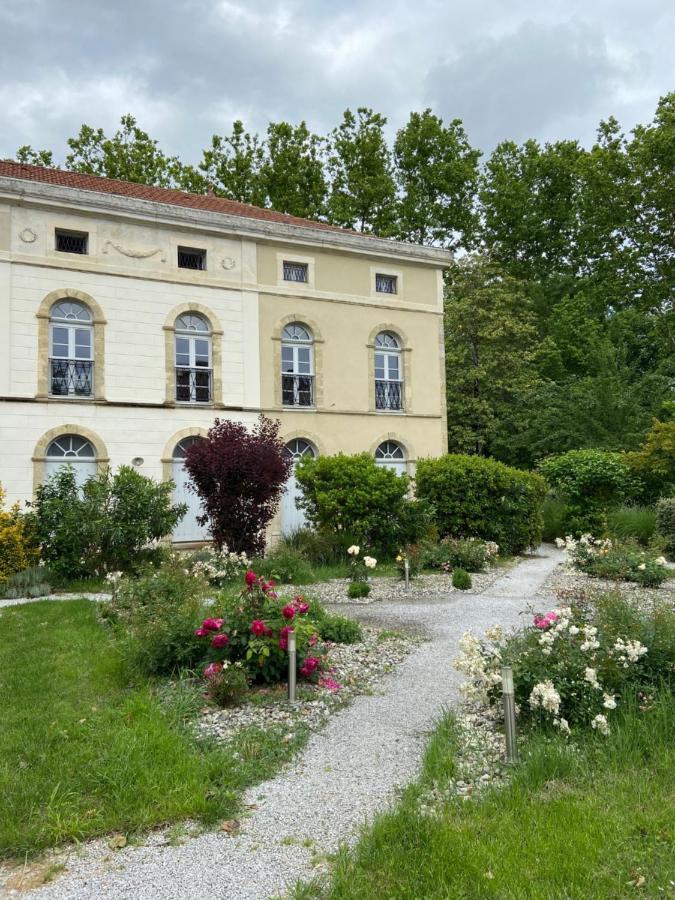 Le Gite Du Chateau Auriac-sur-Vendinelle Exterior foto